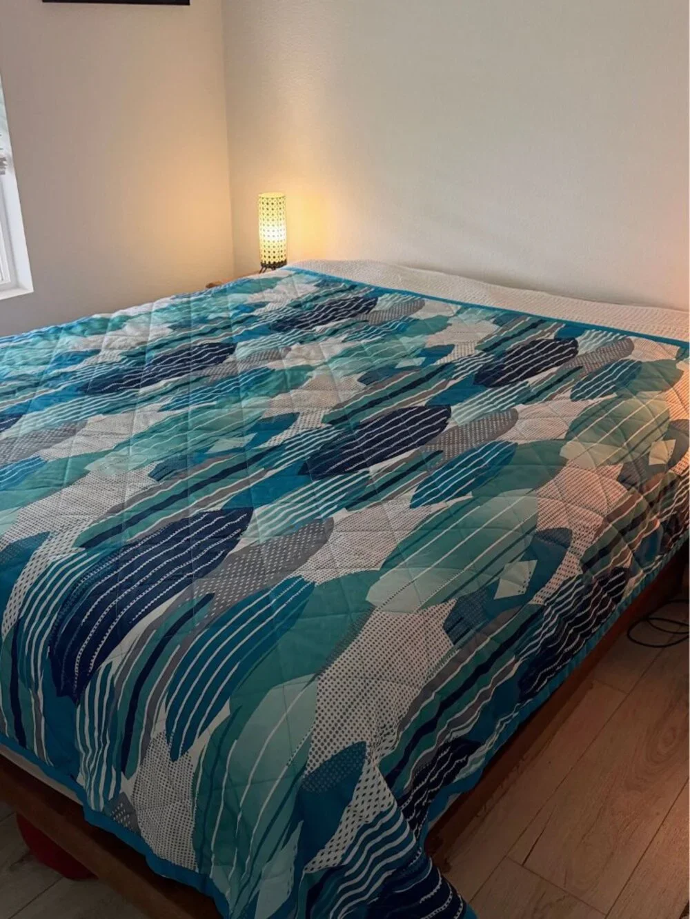 Surf Groove Bed Cover - Full Size